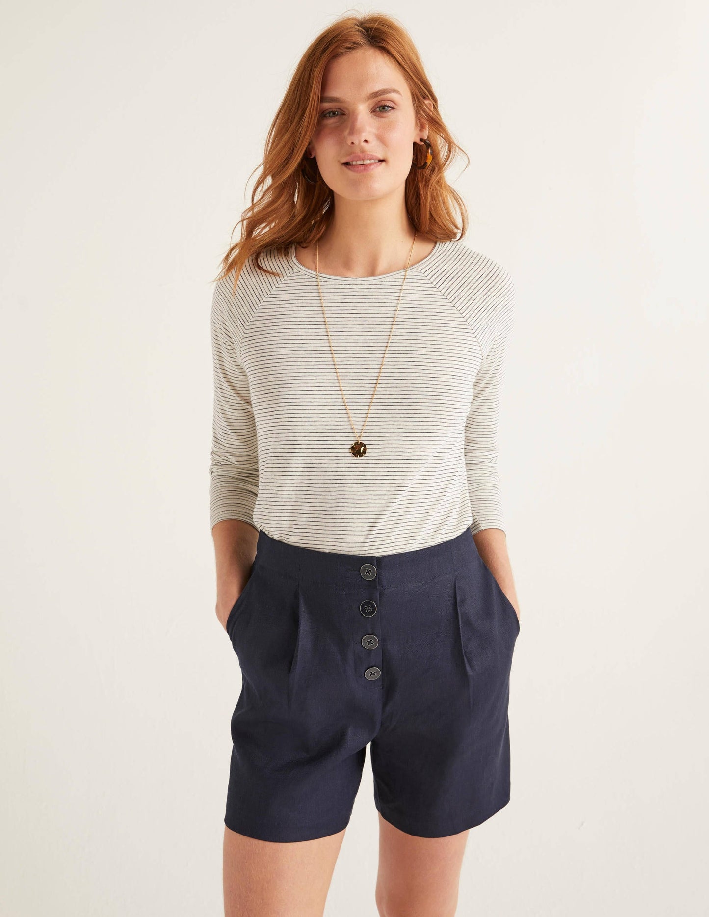 Bamburgh Shorts-Navy
