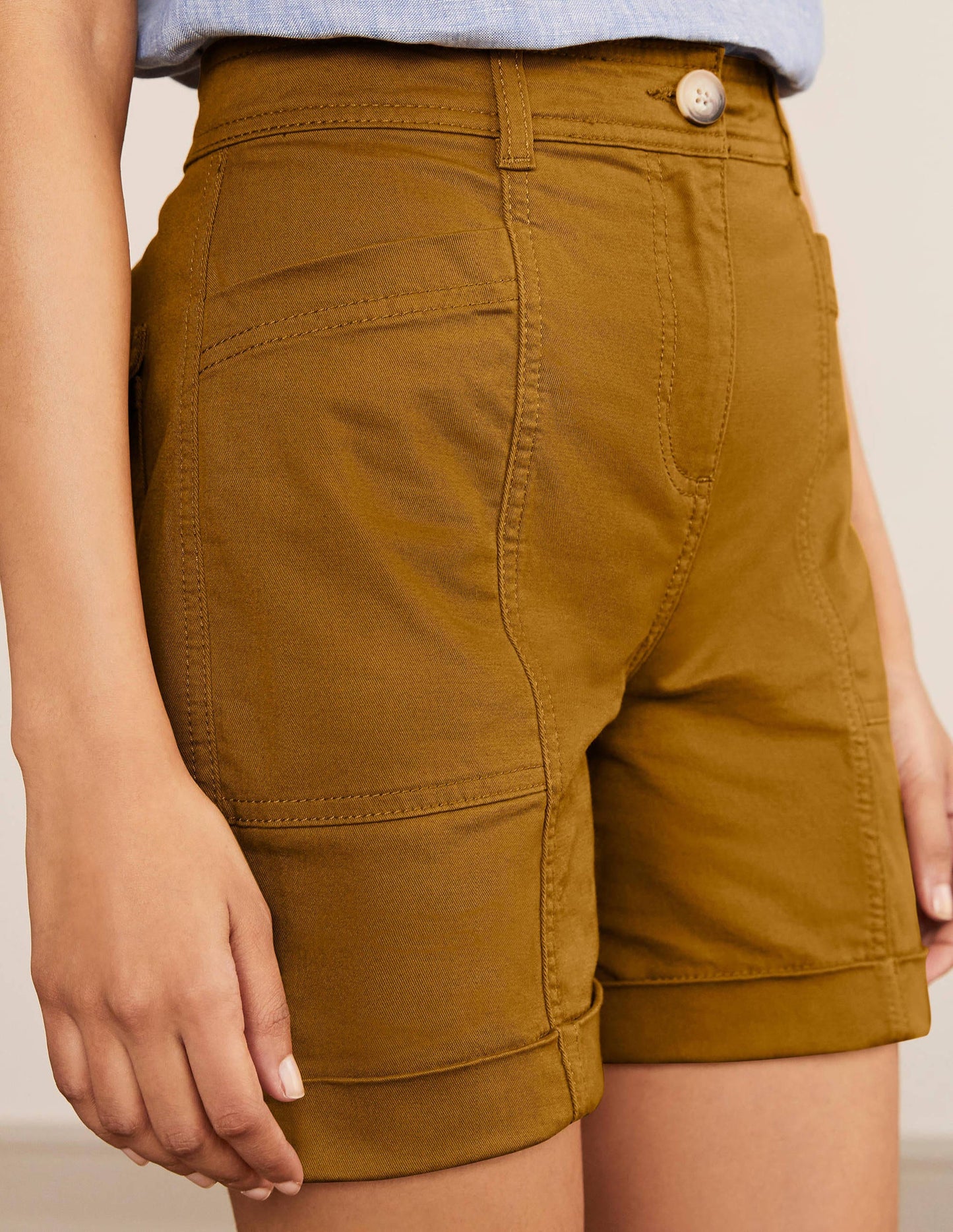 Abingdon Shorts-Frankincense