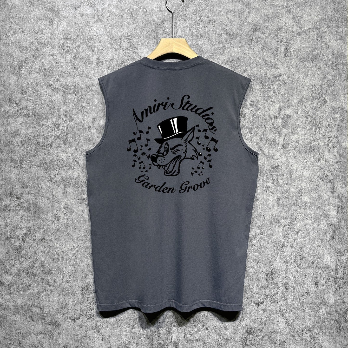 Amiri tank top hat big gray wolf printing