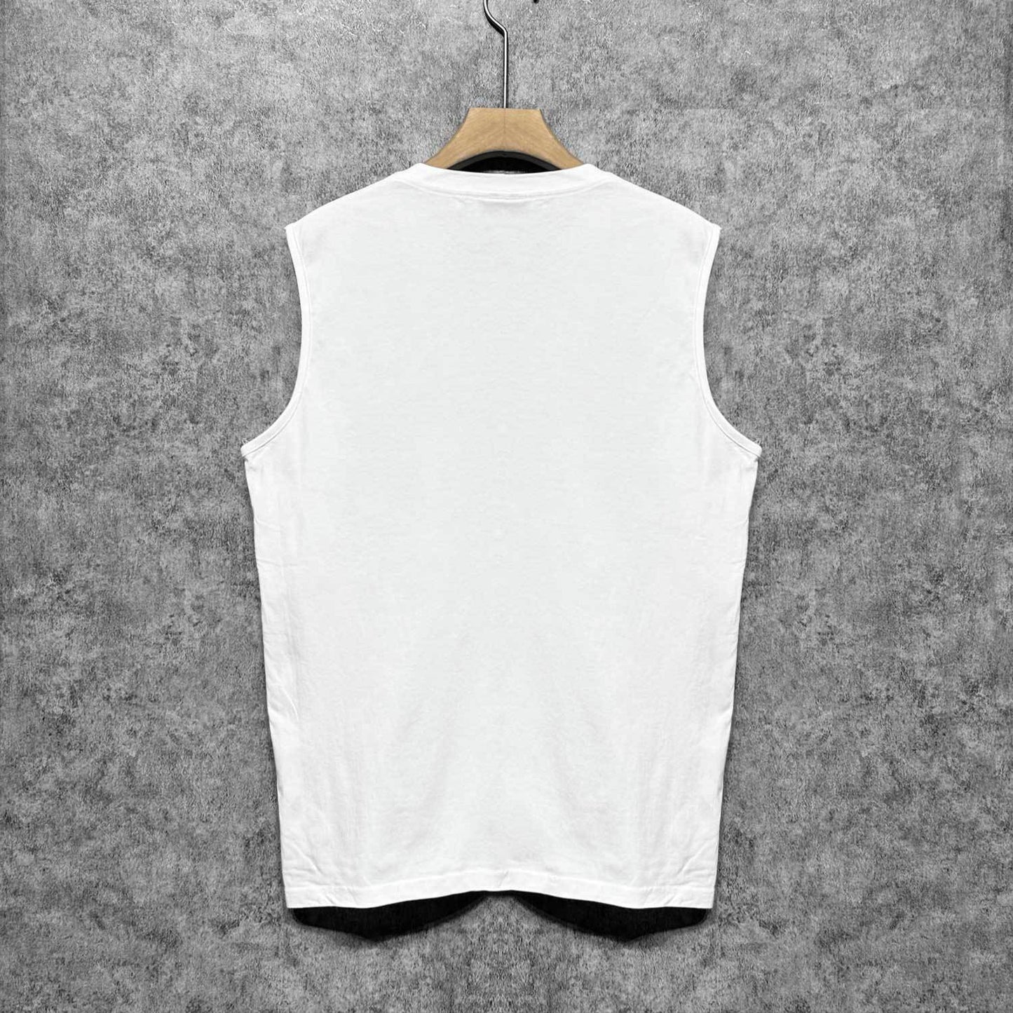 Amiri tank top flying eagle wings patch printing