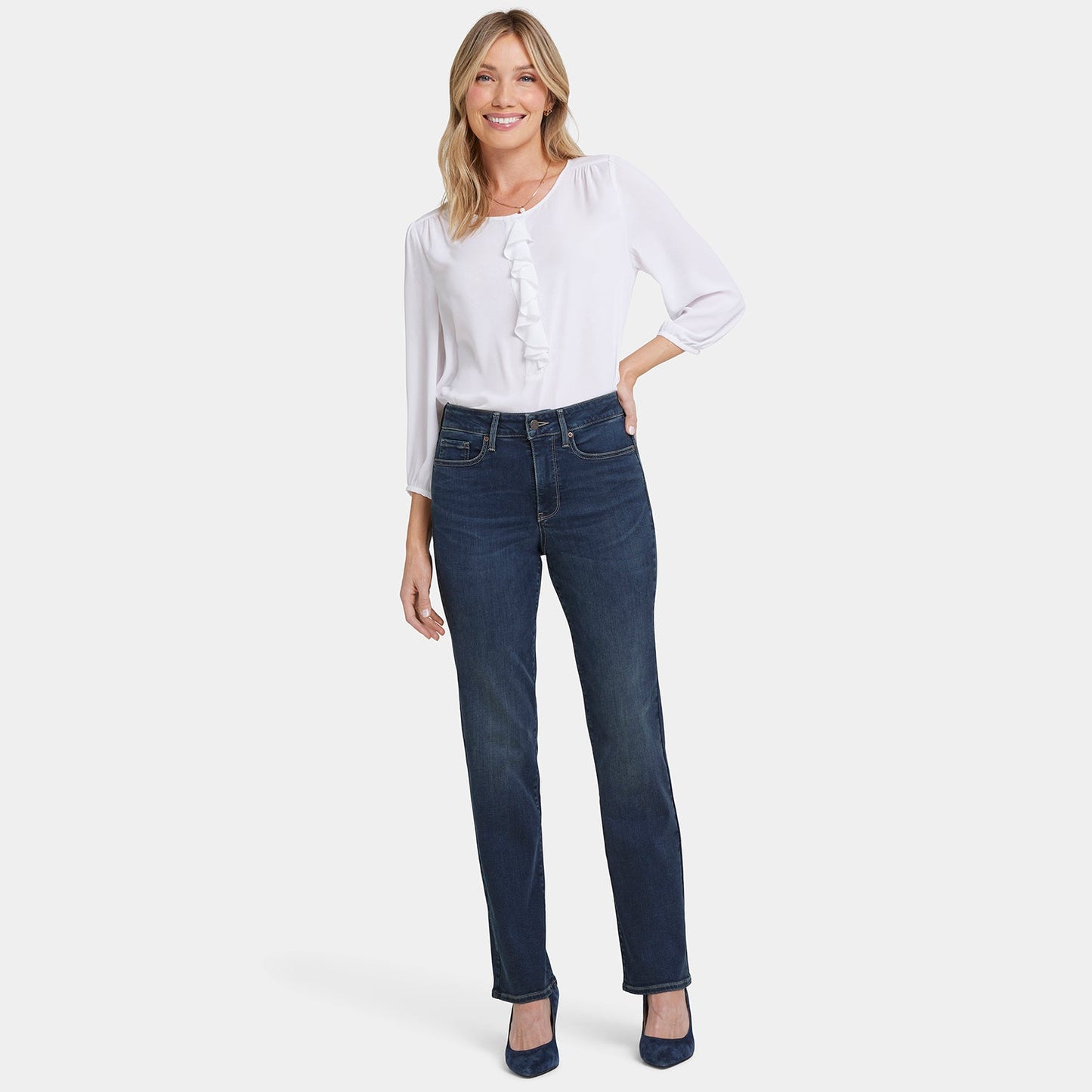 Marilyn Straight Jeans In Petite - Presley